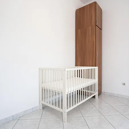 Apartment White Wave *