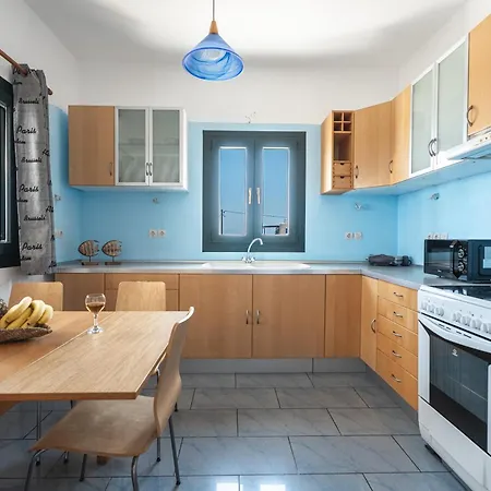 White Wave Apartment