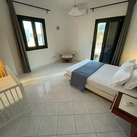 Apartment White Wave Logaras