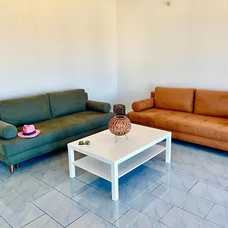 Apartment White Wave Logaras