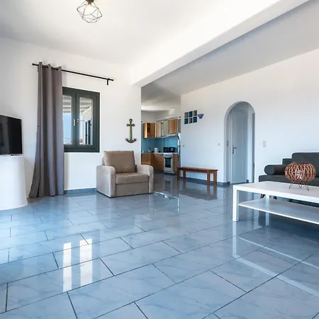 White Wave Apartment *