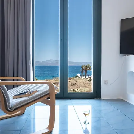 White Wave Apartment *